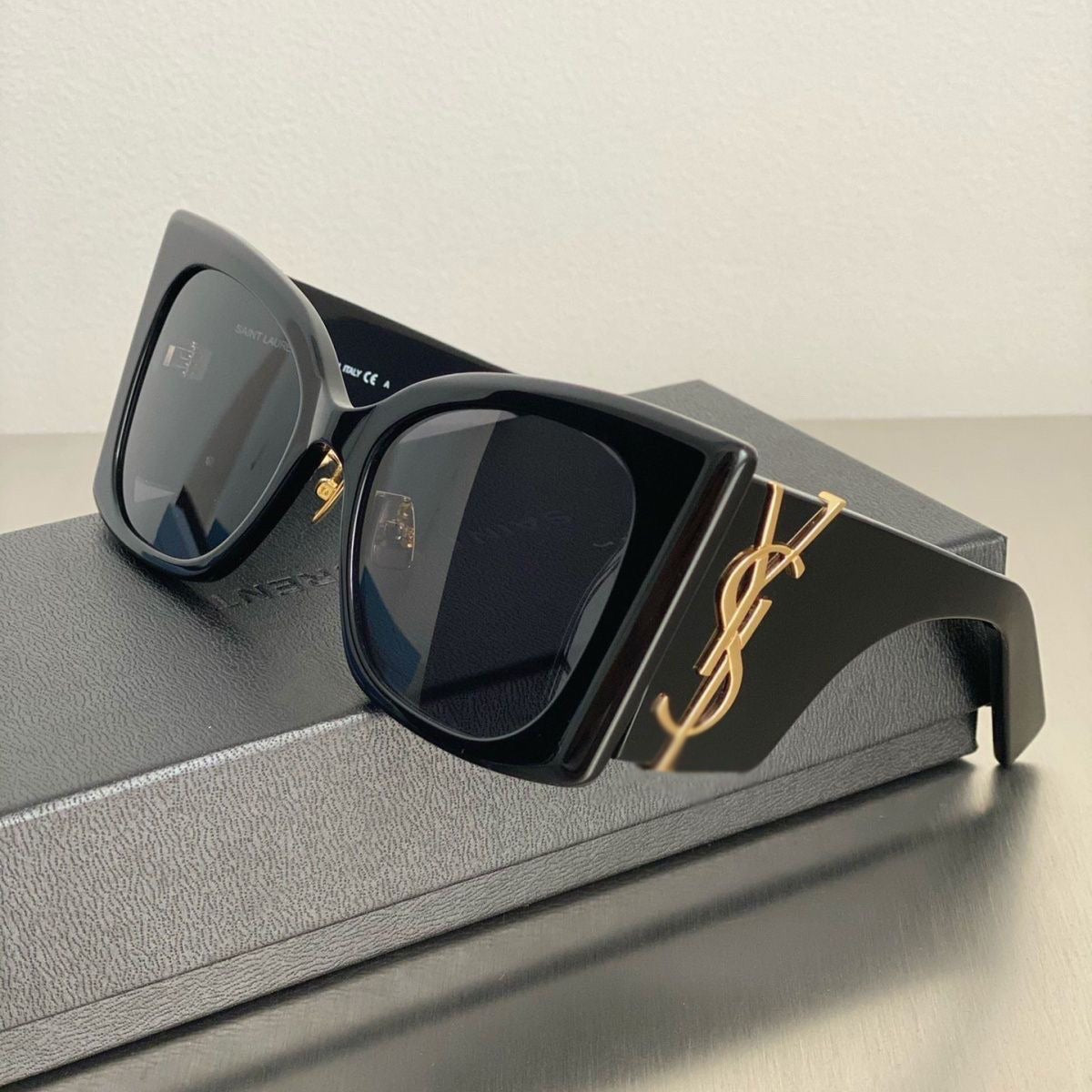 lunettes Yves saint Laurent Classique