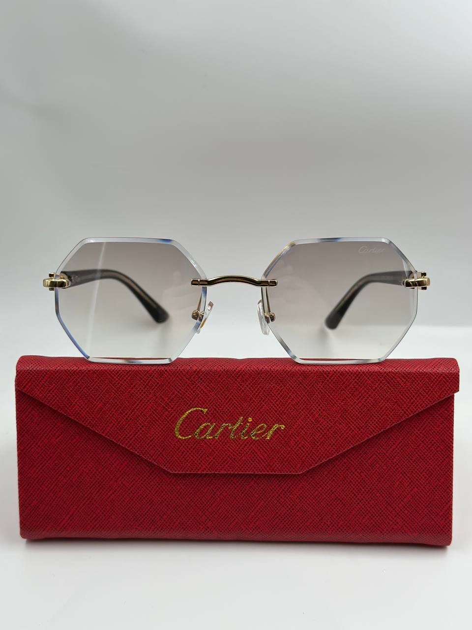 Lunettes Cartier moderne