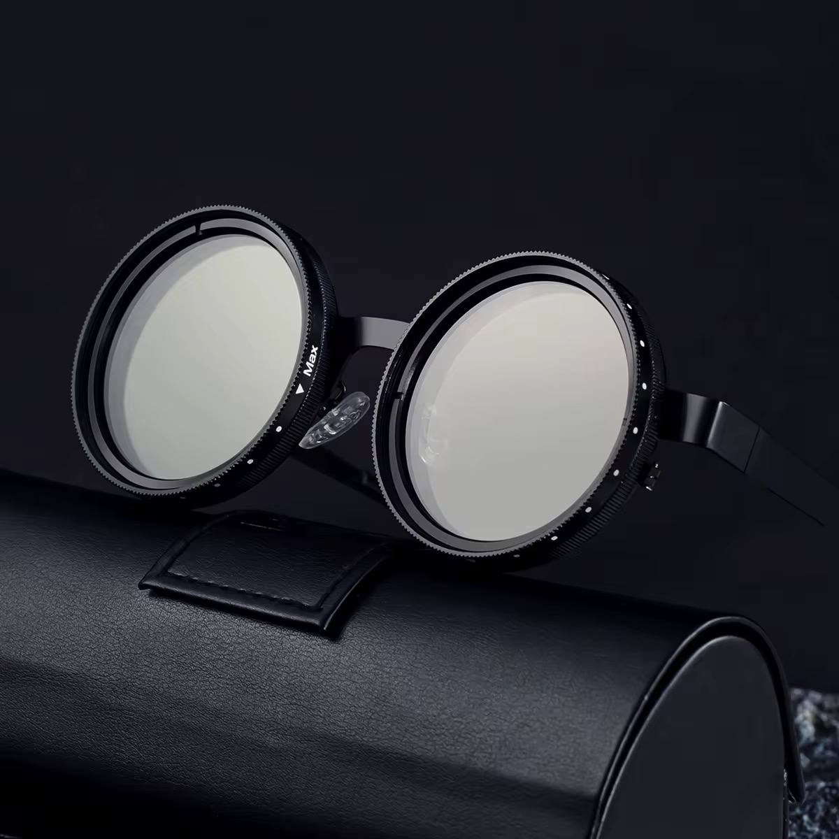 Lunettes de soleil intelligentes à teinte réglable